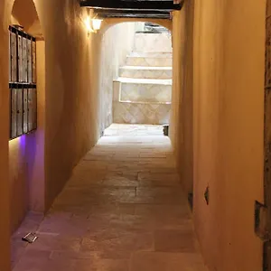 La Loge Du Vieux לינה וארוחת בוקר