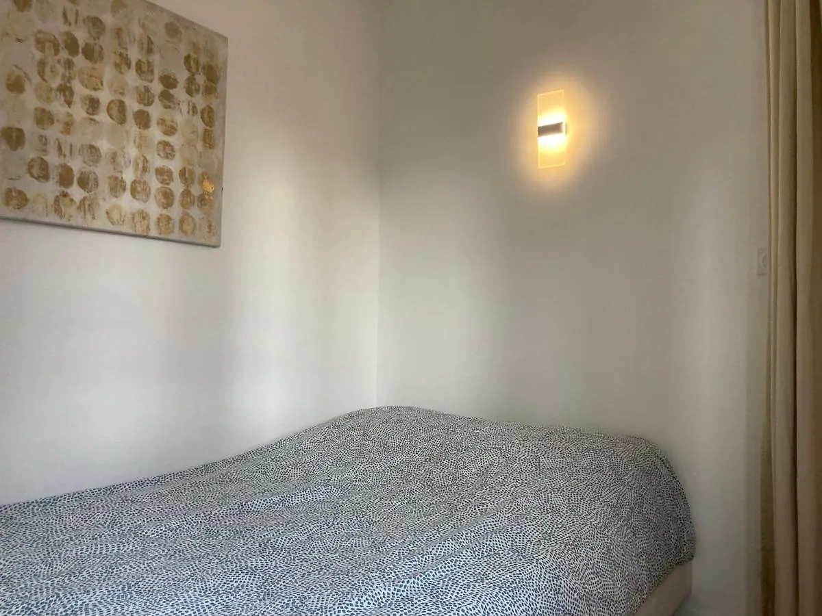 Palais Grillet, Hyper Centre, Secteur Jacobins 0*, Lyon