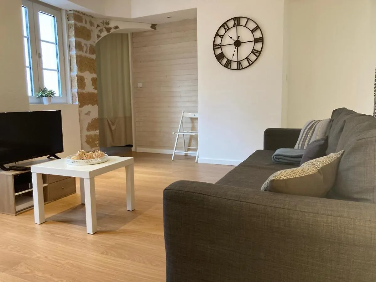 Apartment Palais Grillet, Hyper Centre, Secteur Jacobins